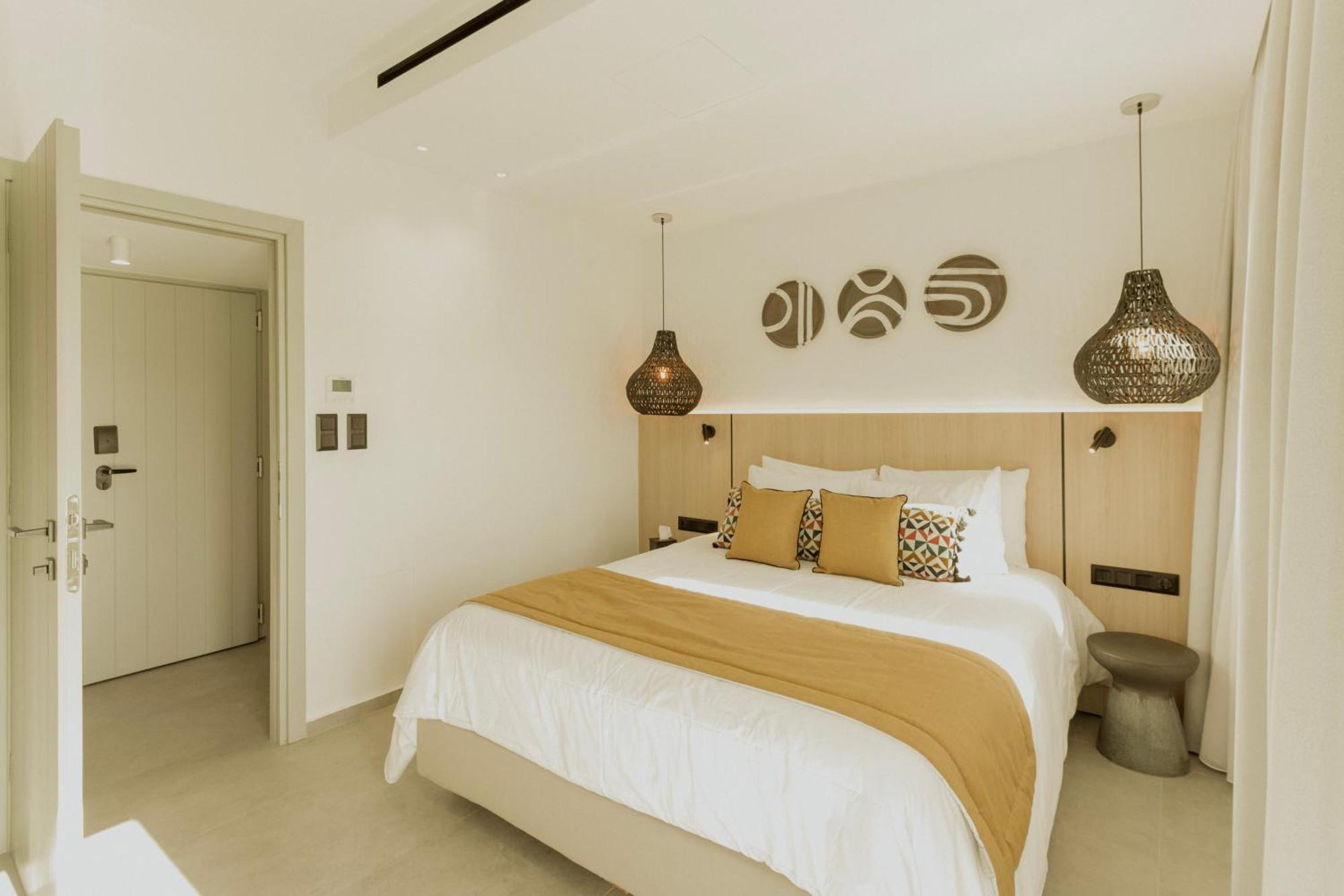 Opal Paros Hotel
