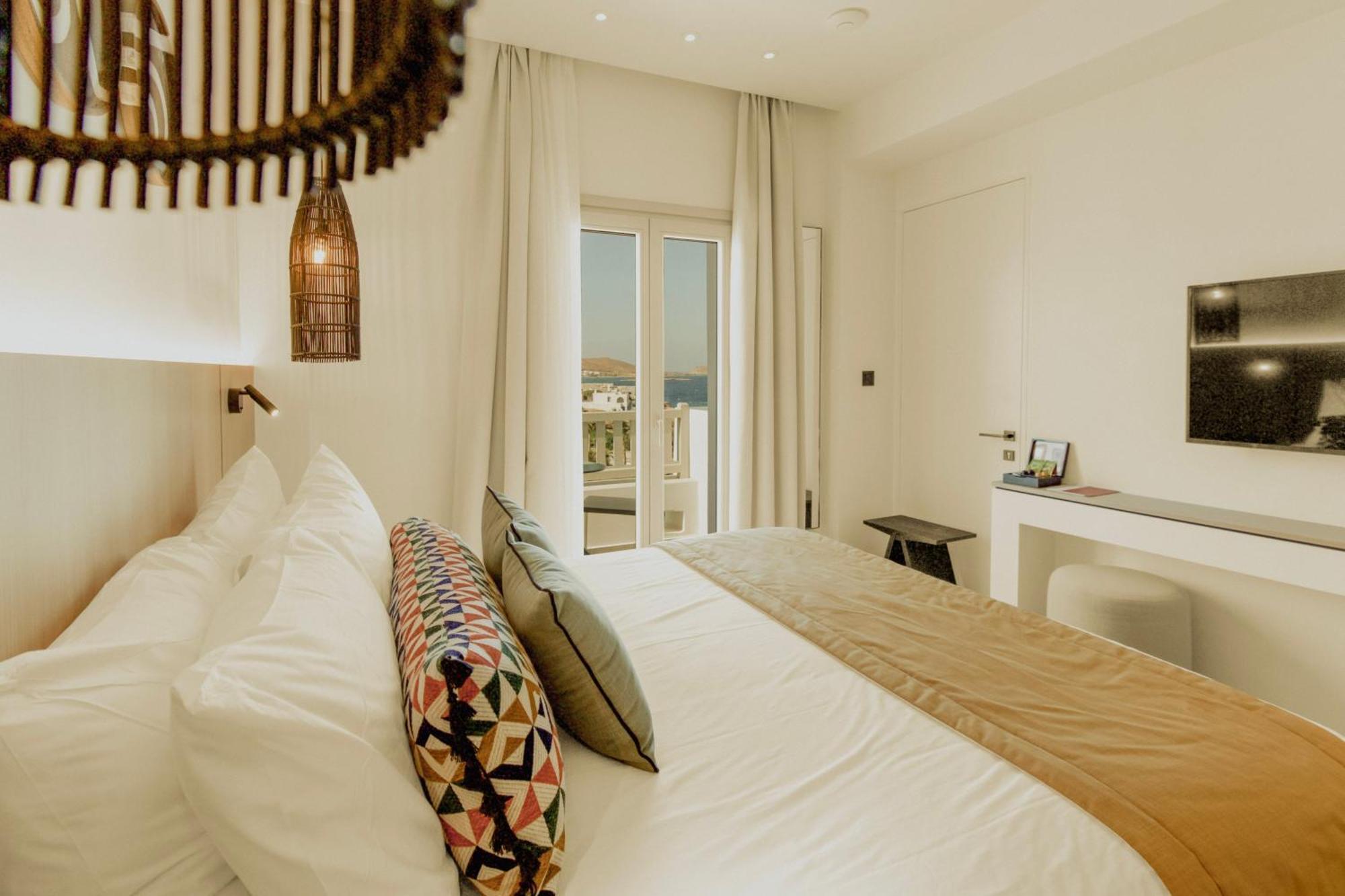 Opal Paros 4*